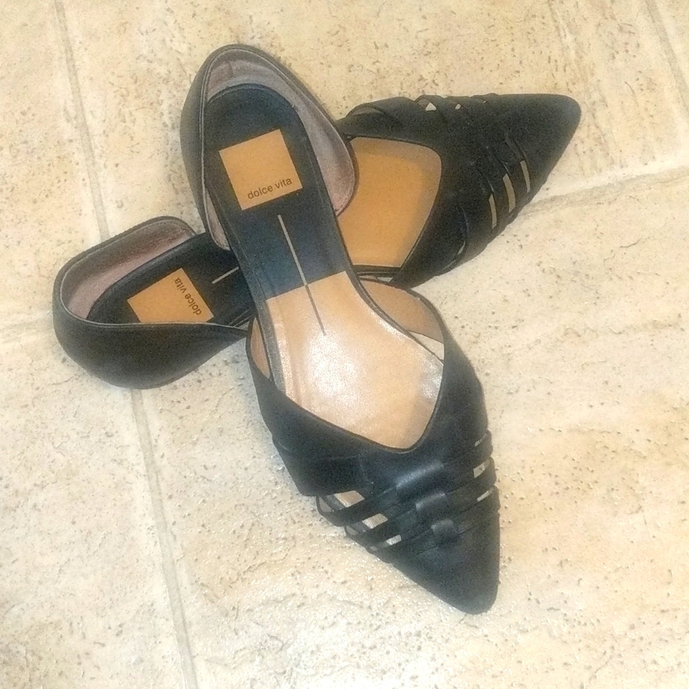Dolce Vita black flats